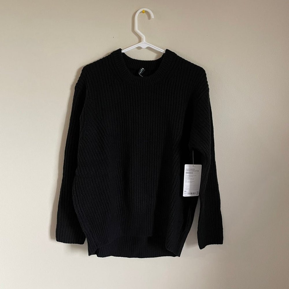 NWT Athleta Crew Neck Sweater XS - Black